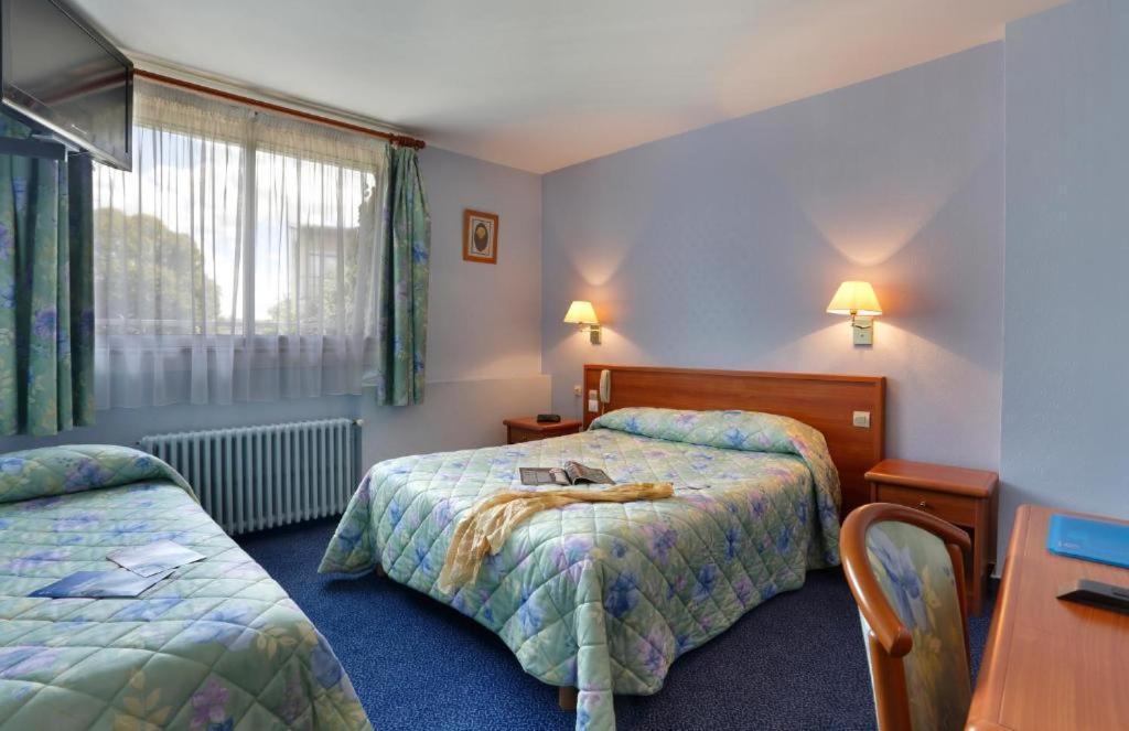 Contact Hotel De France Contres-Beauval-Cheverny Le Controis-en-Sologne Bagian luar foto